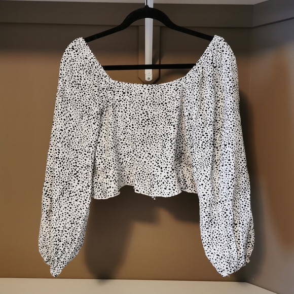 ZAFUL Spotted Crop Top - Picture 4 of 4